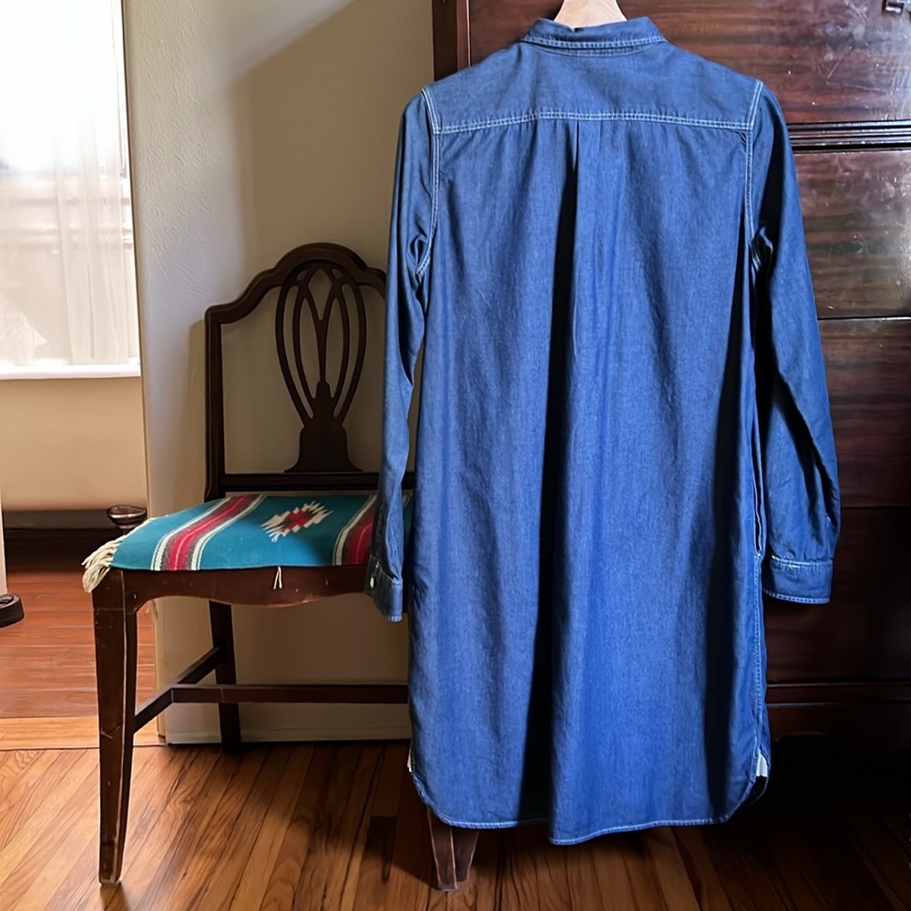 Muji Chambray Shirtdress - Picture 2 of 9